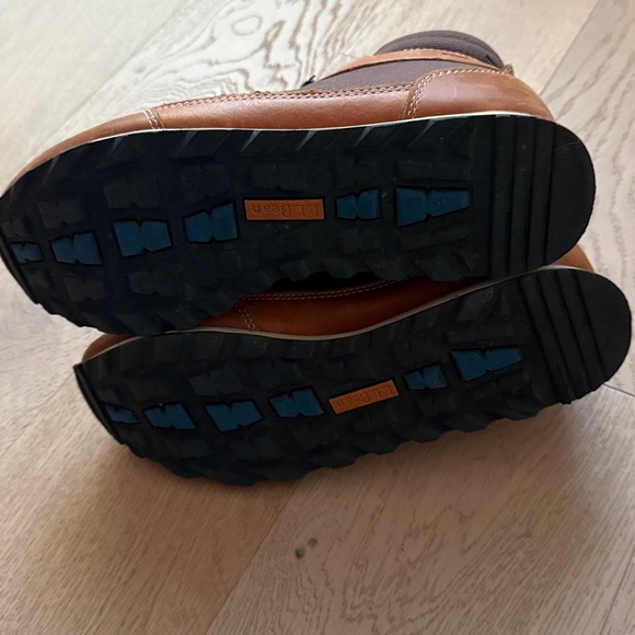 L.L. Bean Hiking Boots (Men’s 7 / Women’s 8.5) - Picture 5 of 5